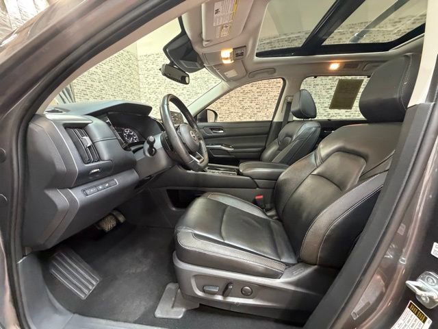 Used 2022 Nissan Pathfinder SL w/ SL Premium Package image 20