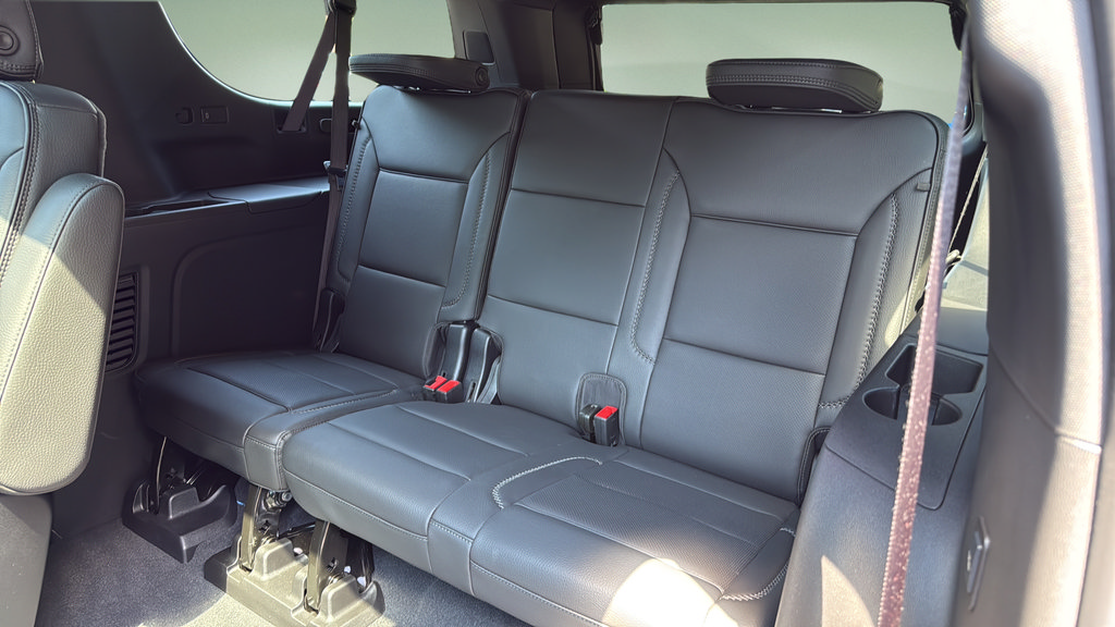 Used 2026 GMC Yukon XL Denali w/ Denali Reserve Package AWD/4WD image 28