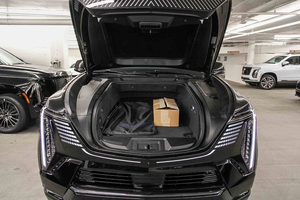 New 2025 Cadillac Escalade IQ Sport 2 image 29