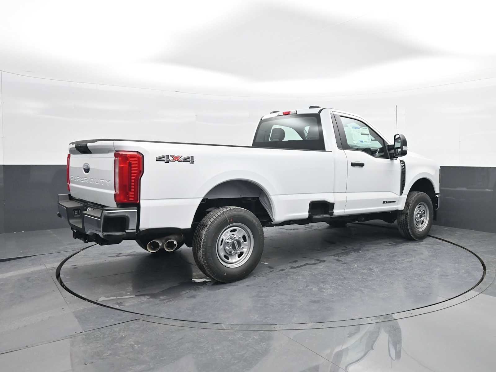 New 2026 Ford F250 XL w/ XL Chrome Package AWD/4WD image 8