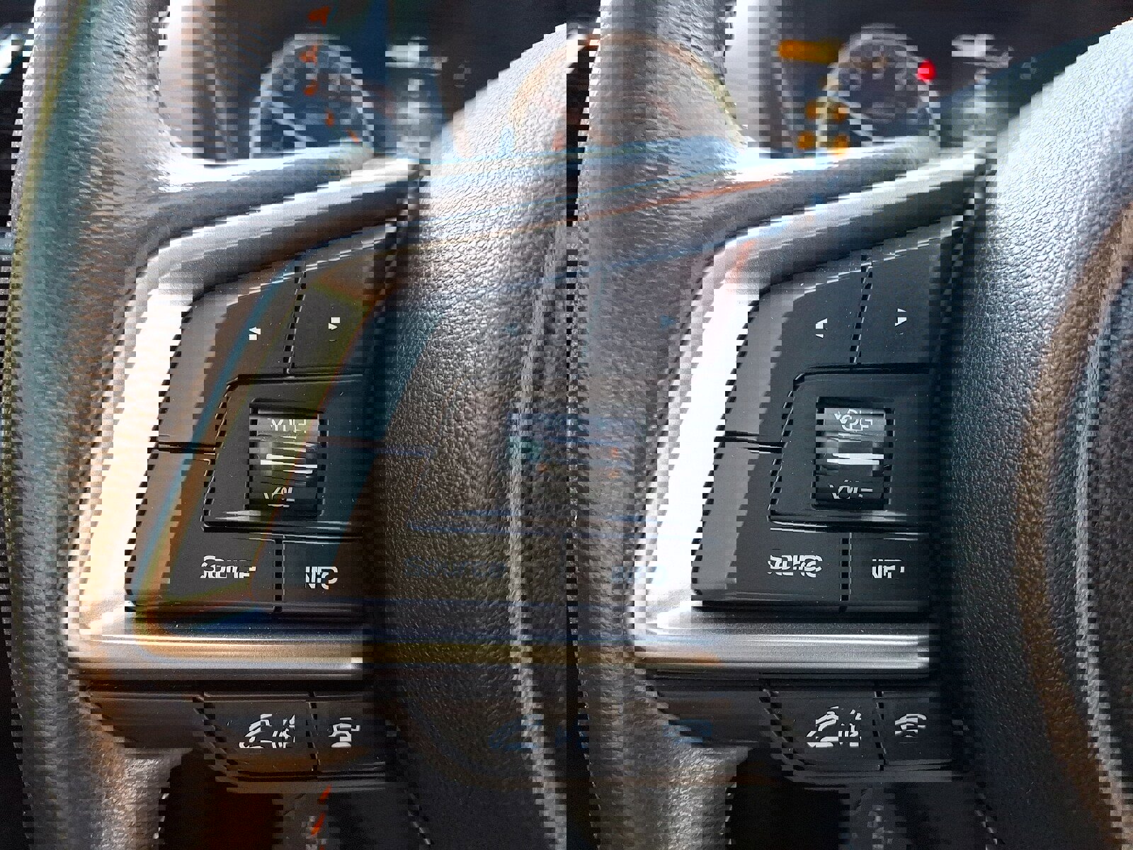 Used 2018 Subaru Crosstrek 2.0i Limited image 22