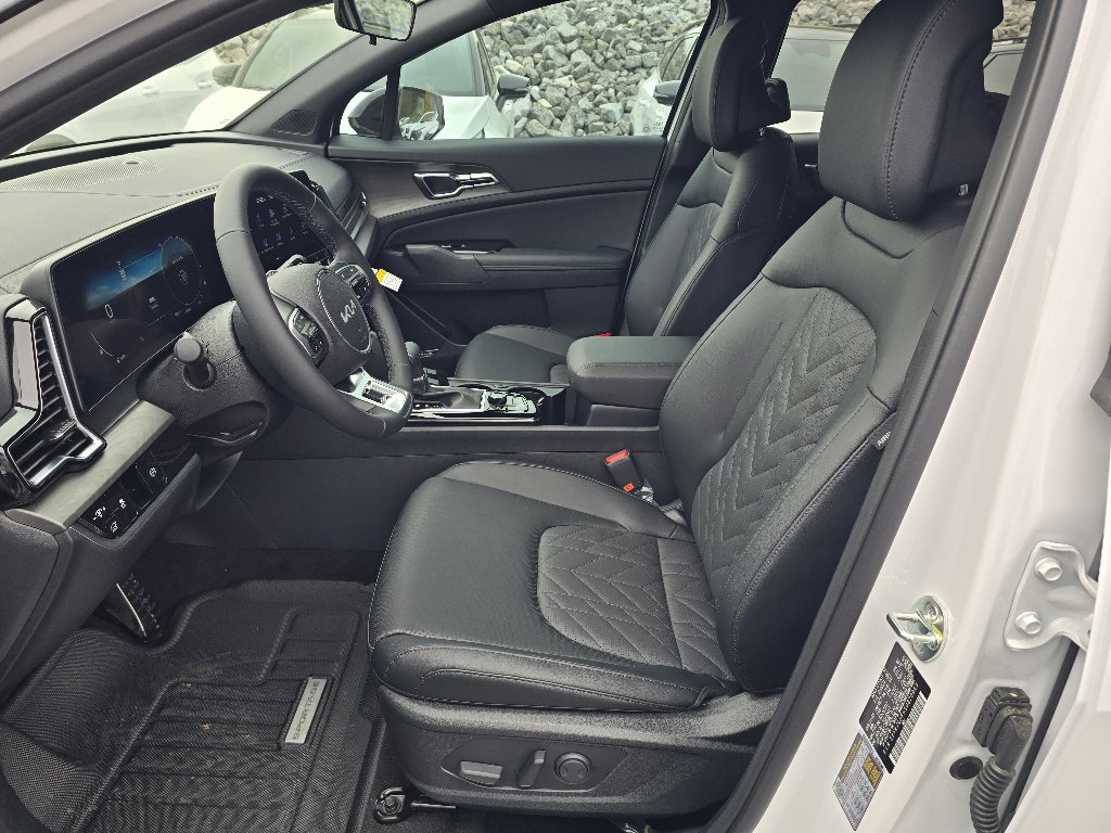 New 2025 Kia Sportage X-Pro image 5