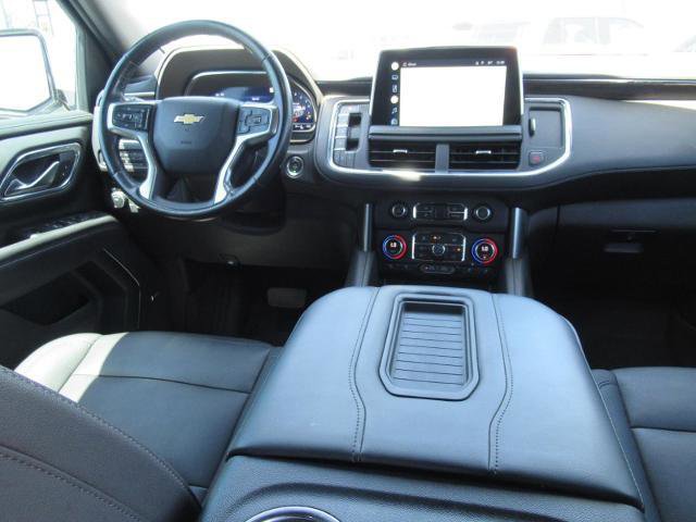 Certified 2022 Chevrolet Suburban LT w/ Luxury Package AWD/4WD image 13