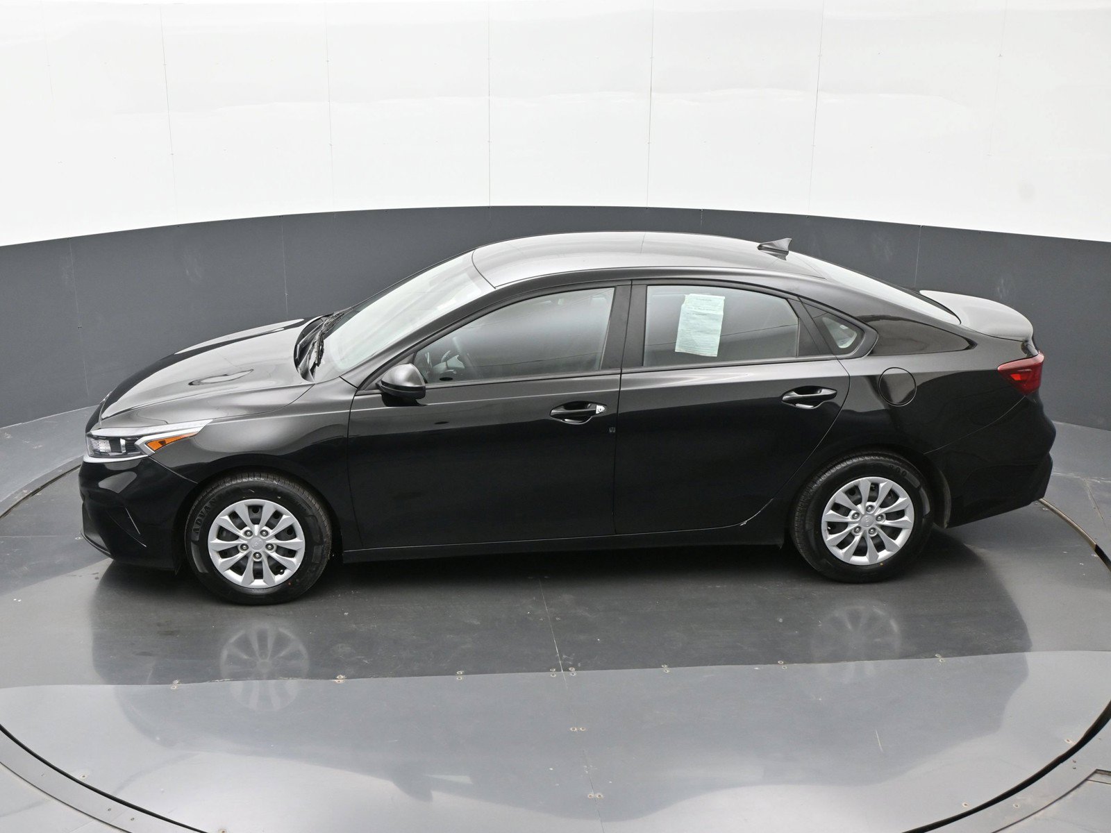 Used 2024 Kia Forte LX FWD image 36