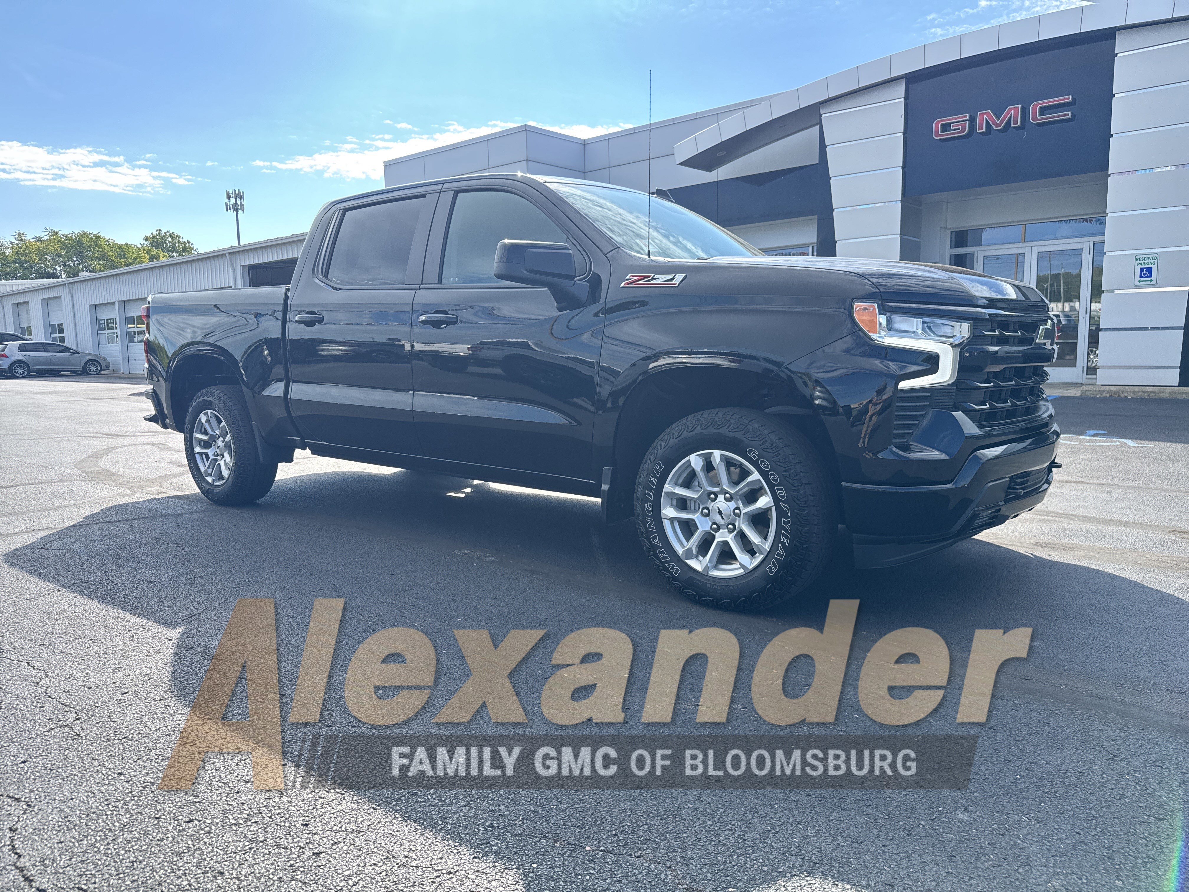 Used 2022 Chevrolet Silverado 1500 RST w/ Z71 Off-Road Package