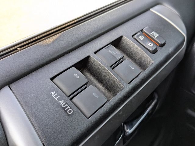 Used 2023 Toyota 4Runner Limited image 23