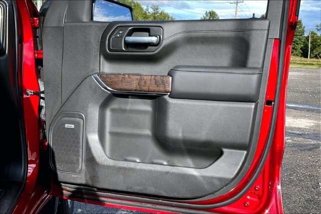 Used 2021 GMC Sierra 1500 Denali w/ Denali Ultimate Package AWD/4WD image 29