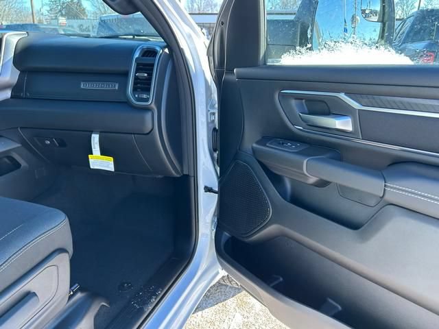 New 2026 RAM 1500 Big Horn AWD/4WD image 30