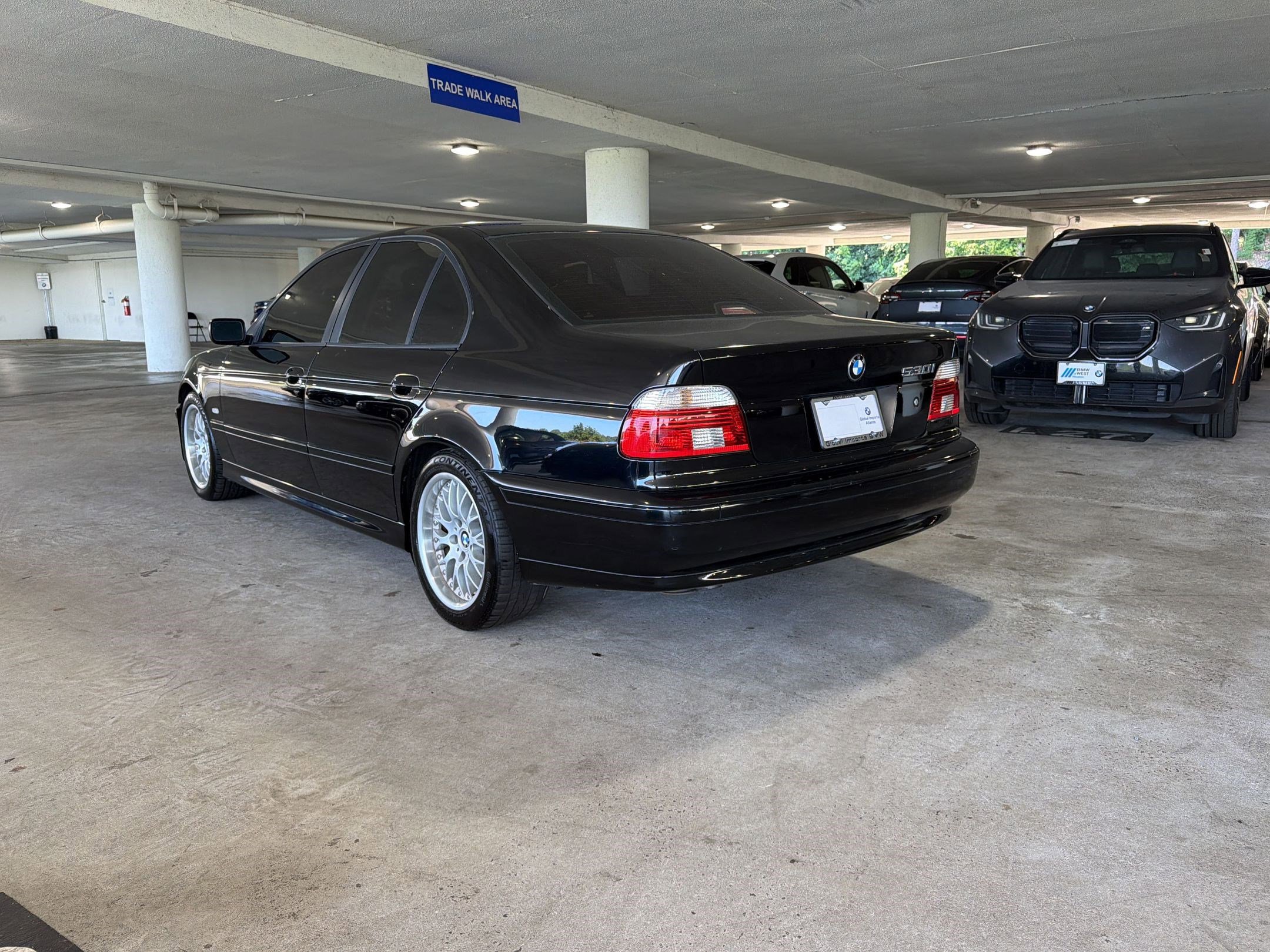Used 2003 BMW 530i Sedan RWD image 3
