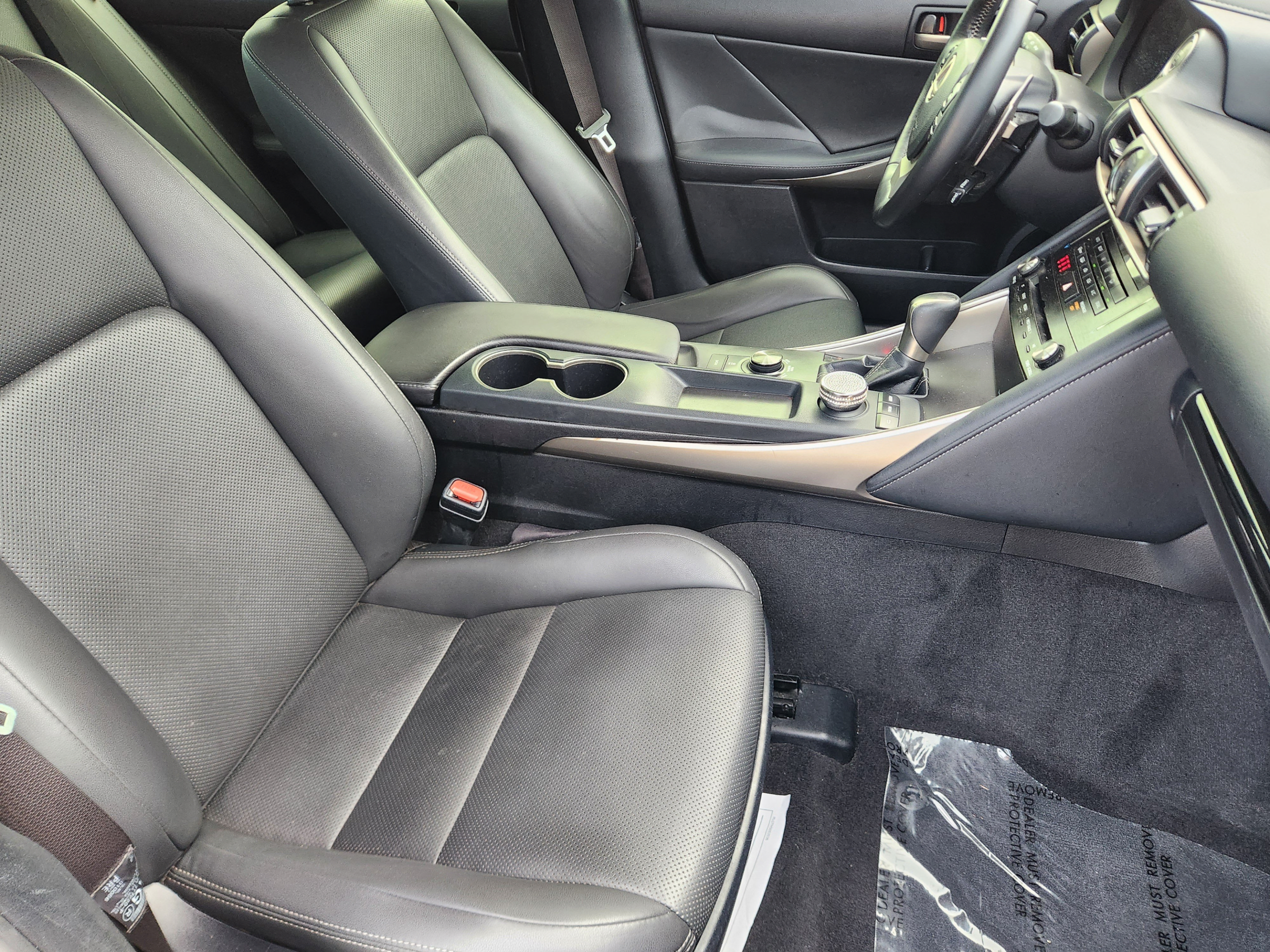 Used 2017 Lexus IS 200t RWD image 7
