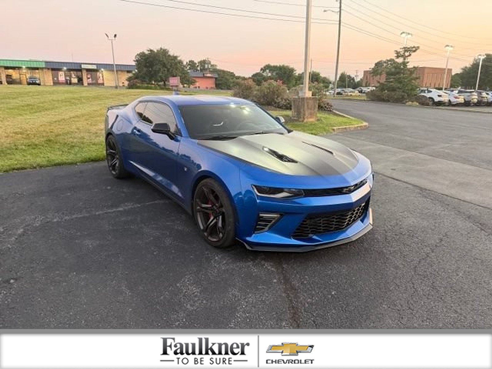 Used 2018 Chevrolet Camaro SS RWD image 1