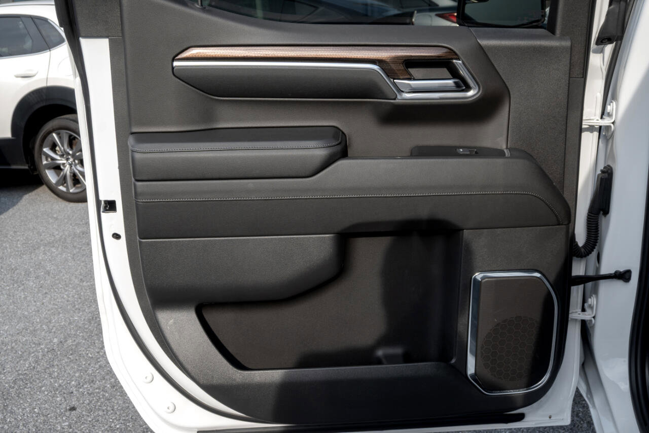 Used 2024 Chevrolet Silverado 1500 RST image 19