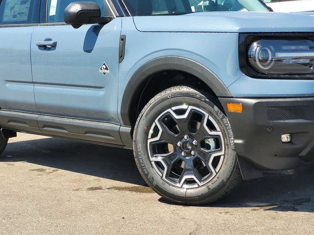 New 2026 Ford Bronco Sport Outer Banks w/ Outer Banks Tech Package+ AWD/4WD image 2