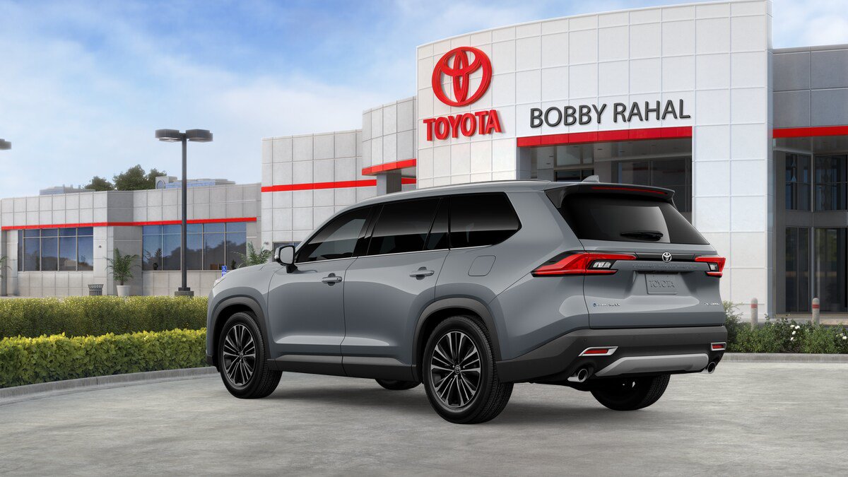New 2026 Toyota Grand Highlander AWD Hybrid image 6