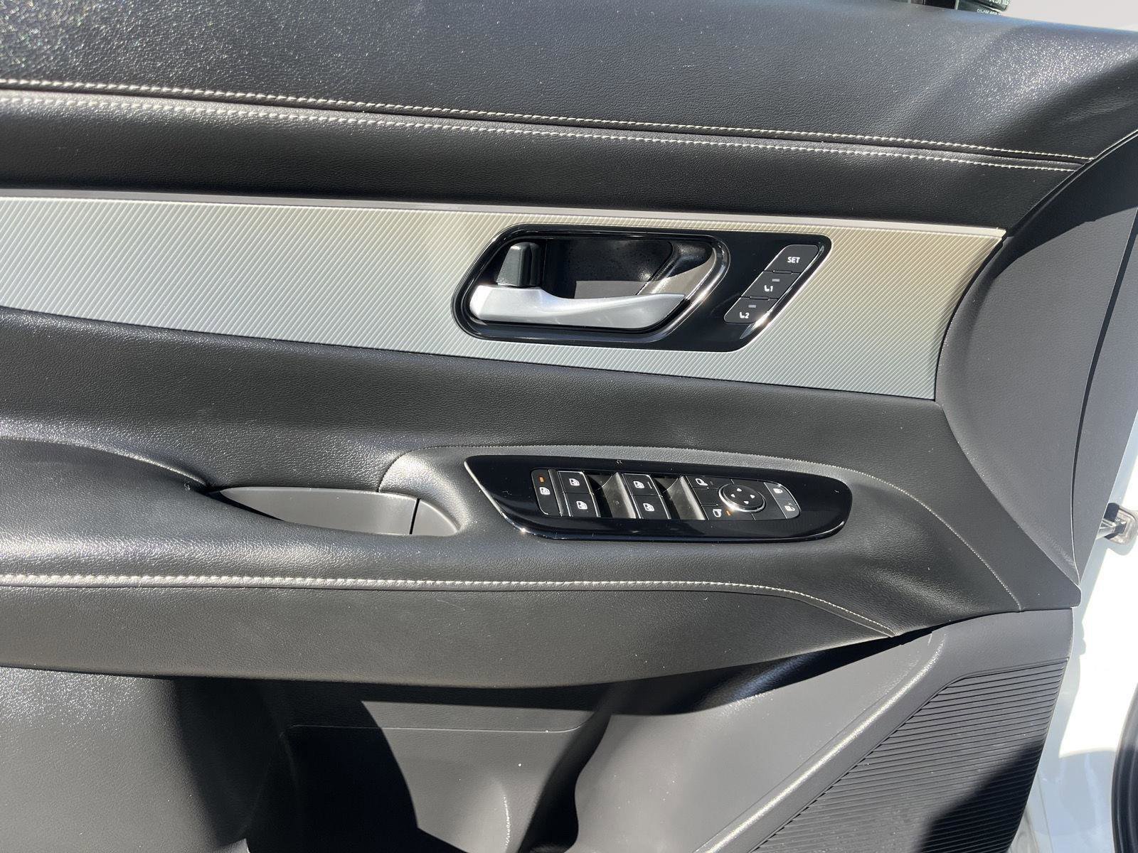 Used 2025 Nissan Murano SL w/ Cargo Package AWD/4WD image 19
