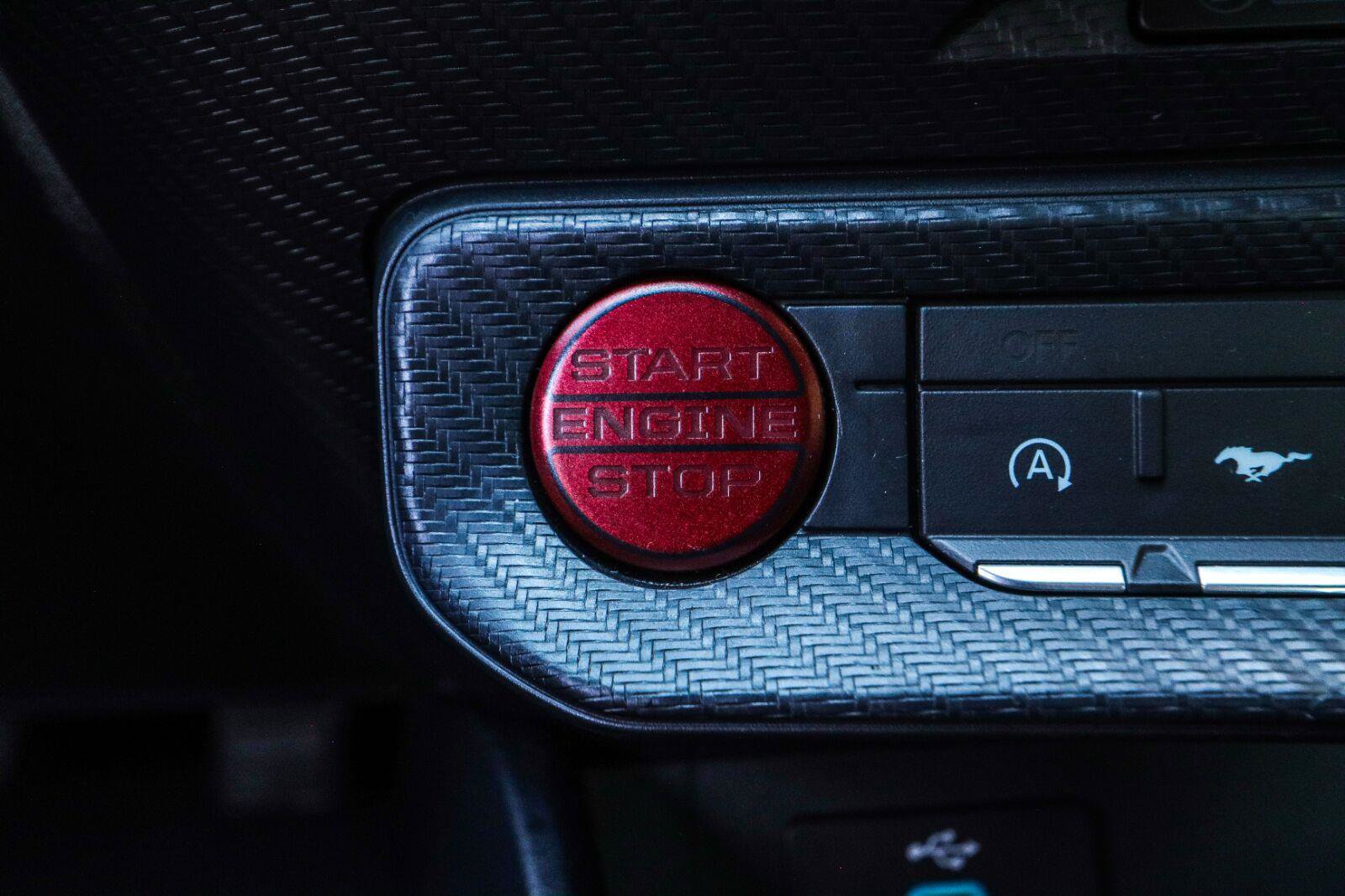 Used 2024 Ford Mustang Coupe RWD image 14
