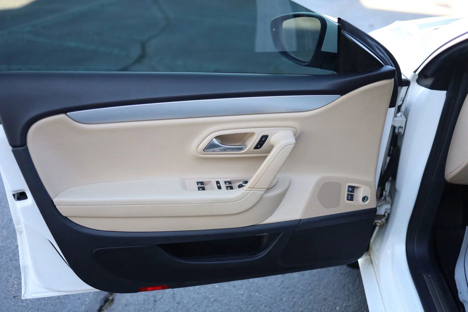Used 2013 Volkswagen CC Sport Plus FWD image 9