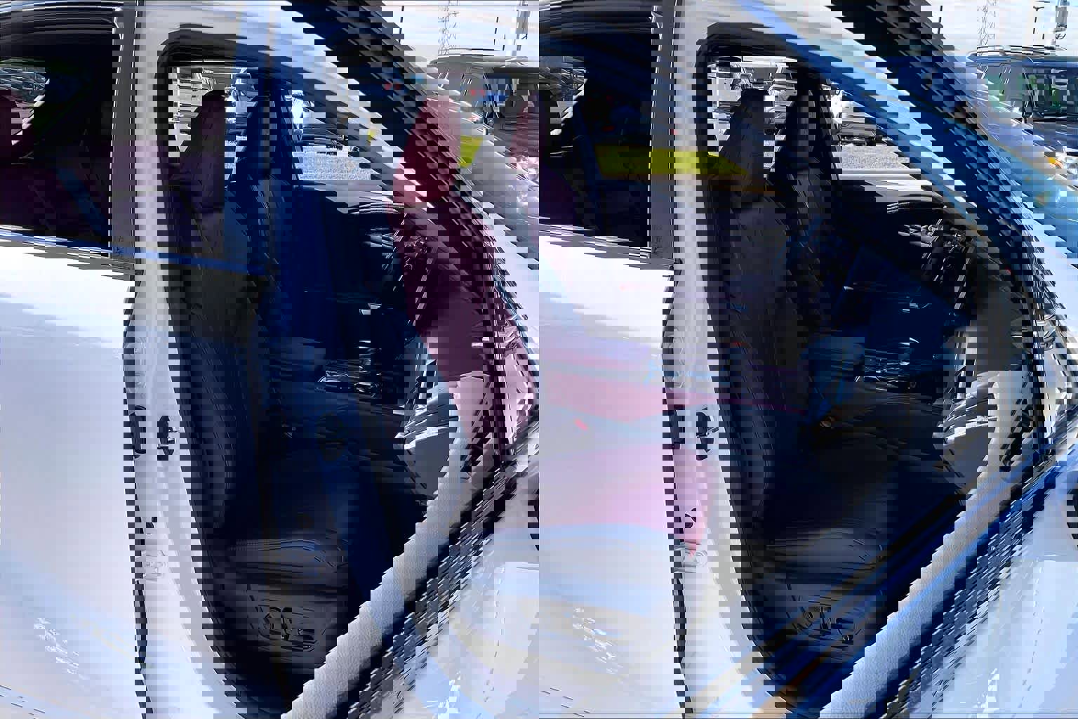 Used 2024 Lexus RX 500h F Sport w/ Convenience Package image 8