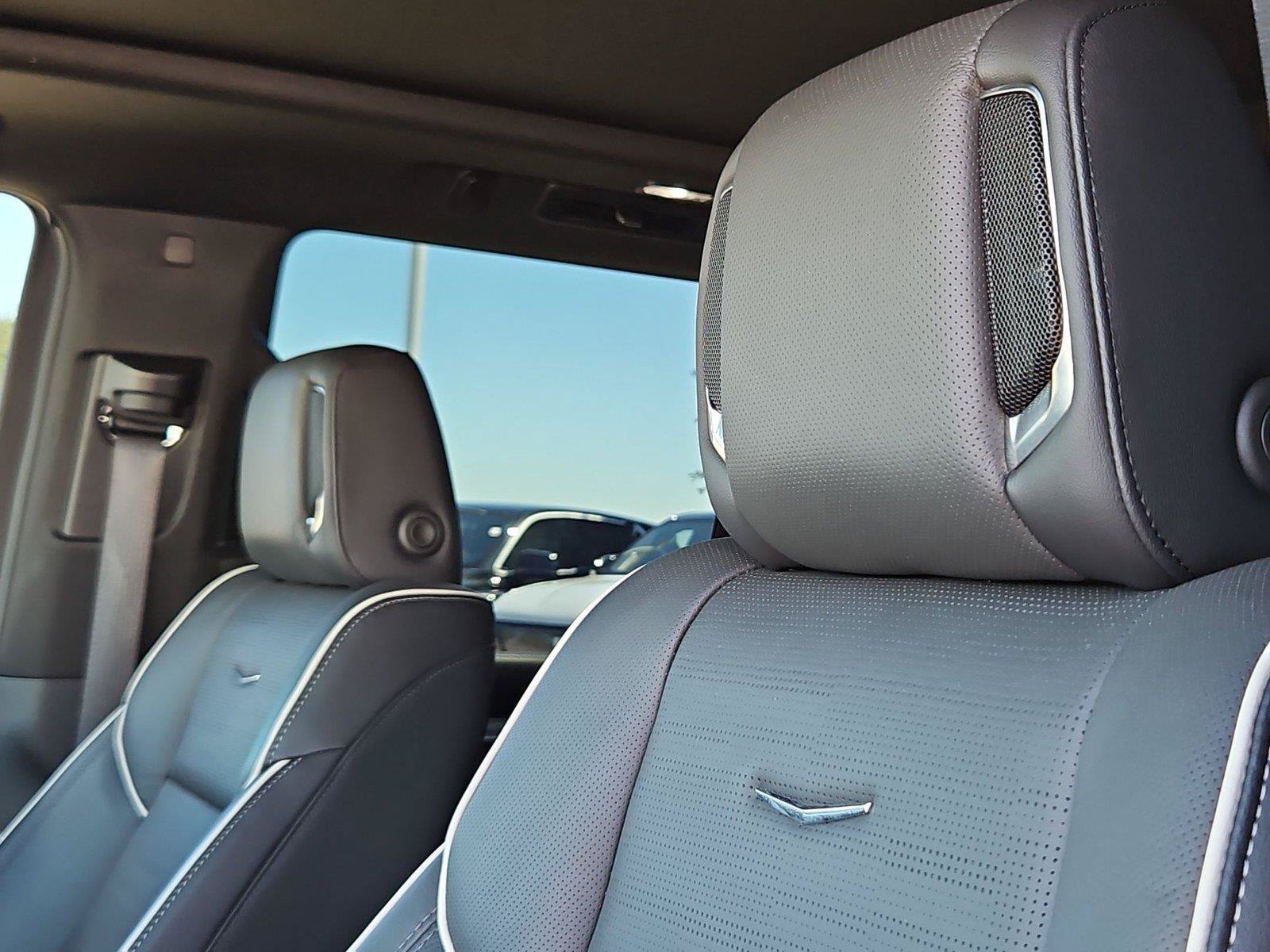 Certified 2026 Cadillac Escalade Luxury w/ Touring Package RWD image 12