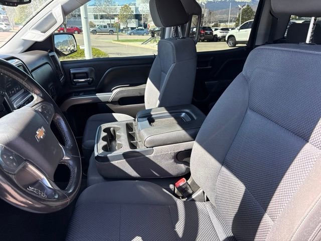 Used 2018 Chevrolet Silverado 1500 LT w/ All Star Edition AWD/4WD image 11