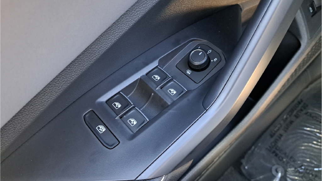New 2026 Volkswagen Jetta SE FWD image 24