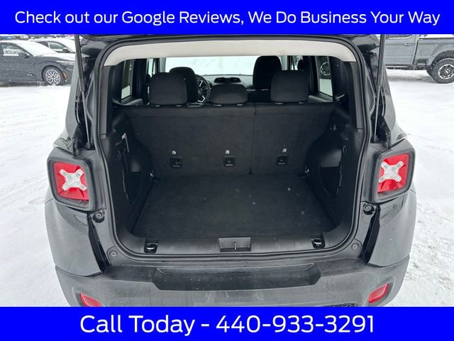 Used 2023 Jeep Renegade Latitude AWD/4WD image 21