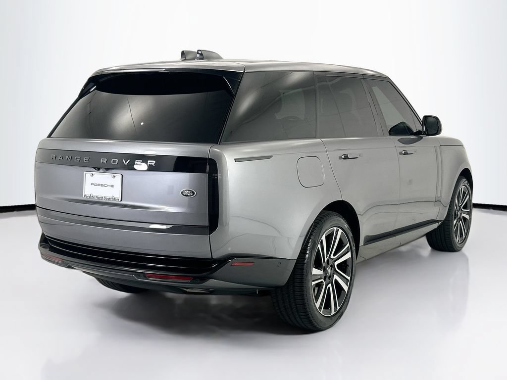Used 2023 Land Rover Range Rover SE AWD/4WD image 7