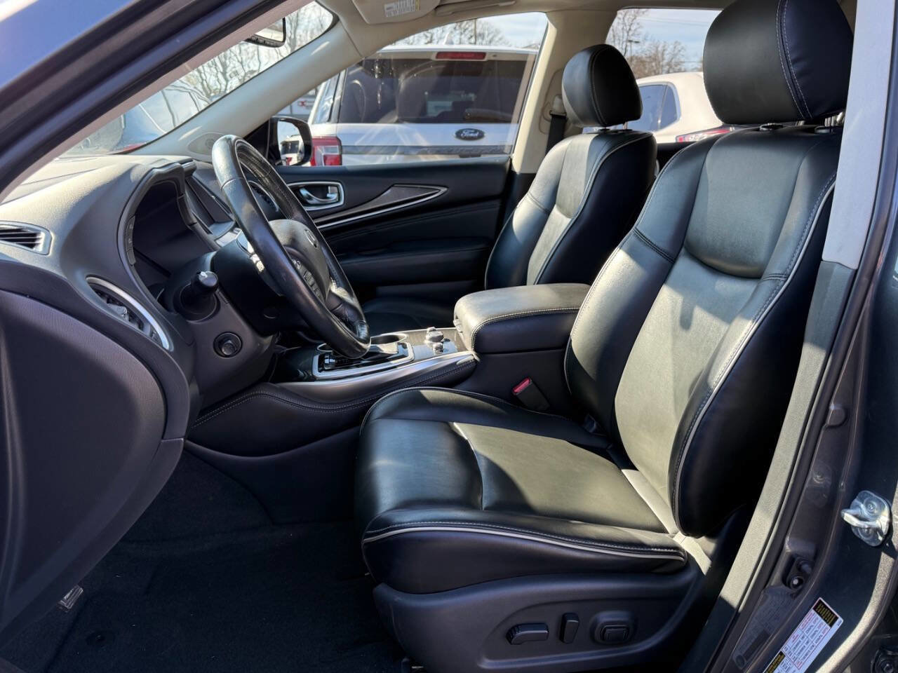 Used 2019 INFINITI QX60 Luxe image 8