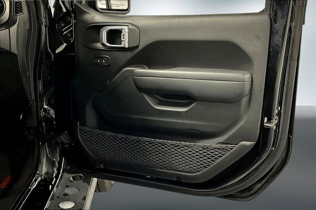 Used 2021 Jeep Wrangler Unlimited Sport AWD/4WD image 25
