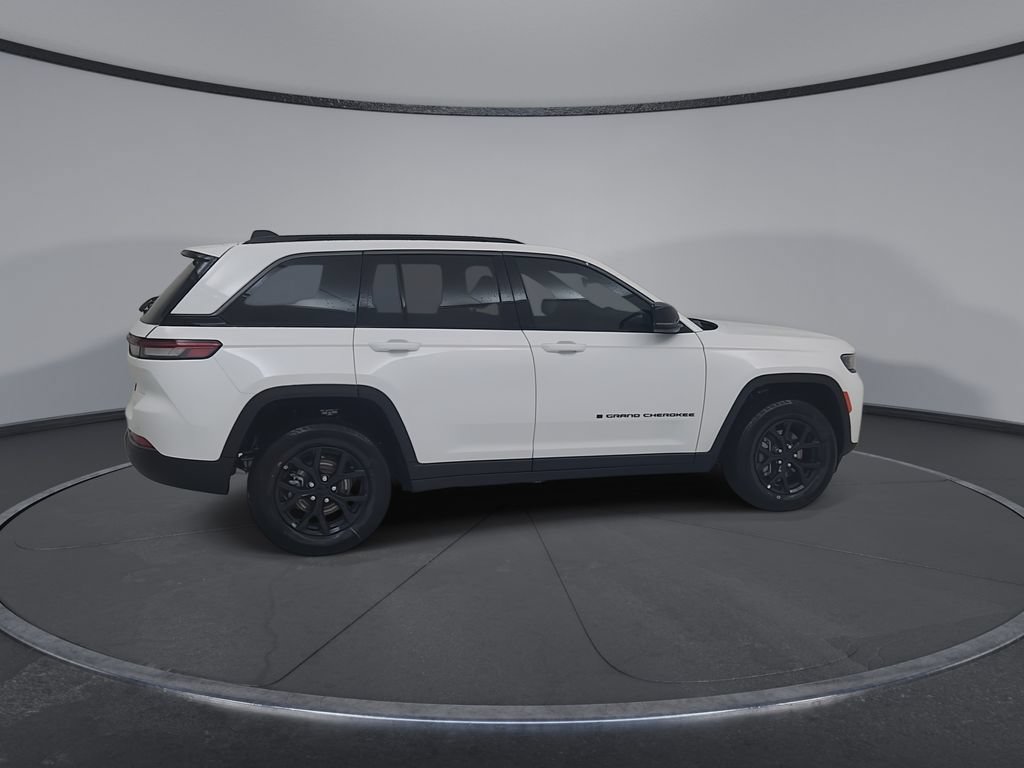 New 2026 Jeep Grand Cherokee Altitude AWD/4WD image 15