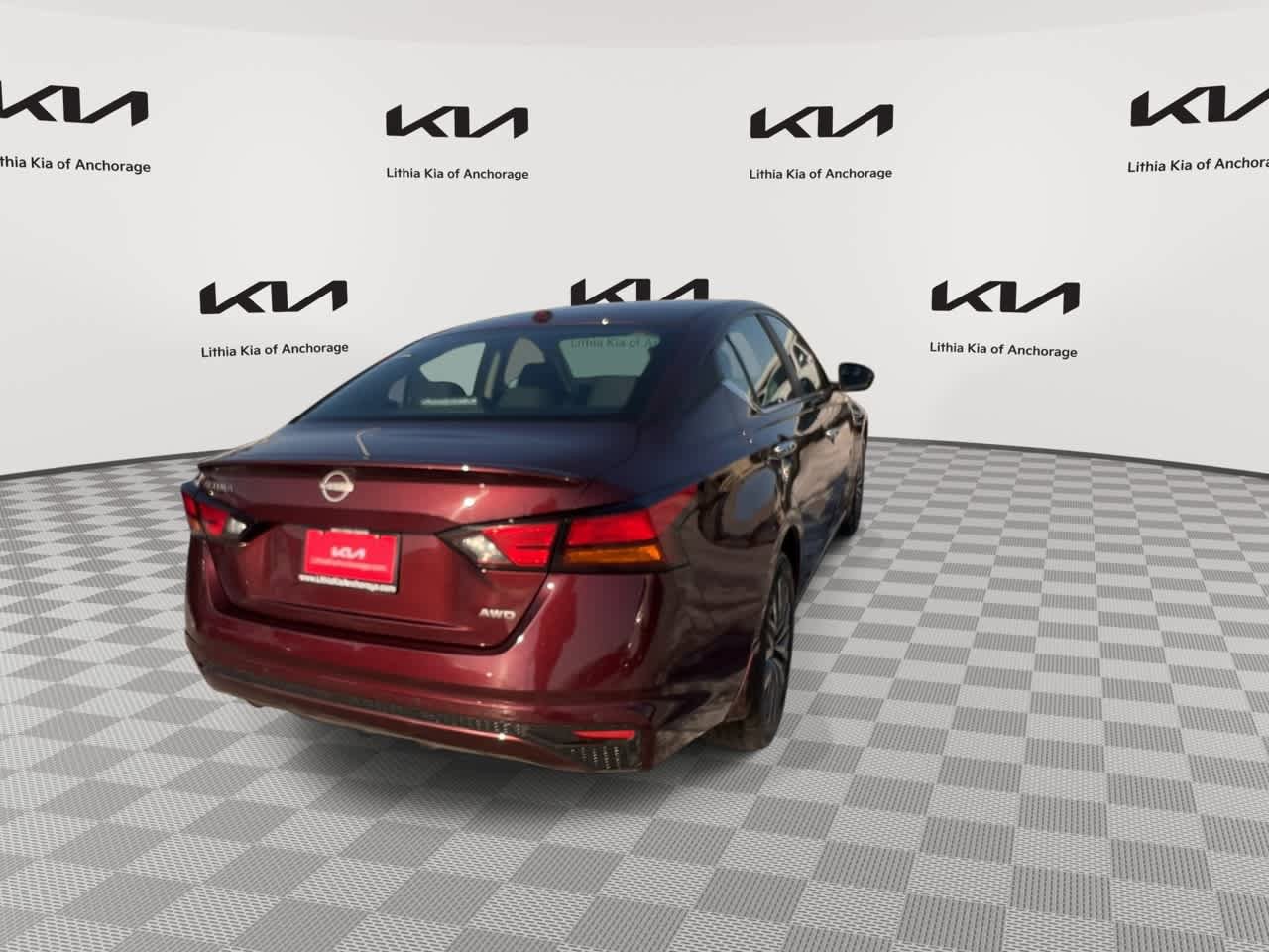 Used 2025 Nissan Altima 2.5 SV image 8