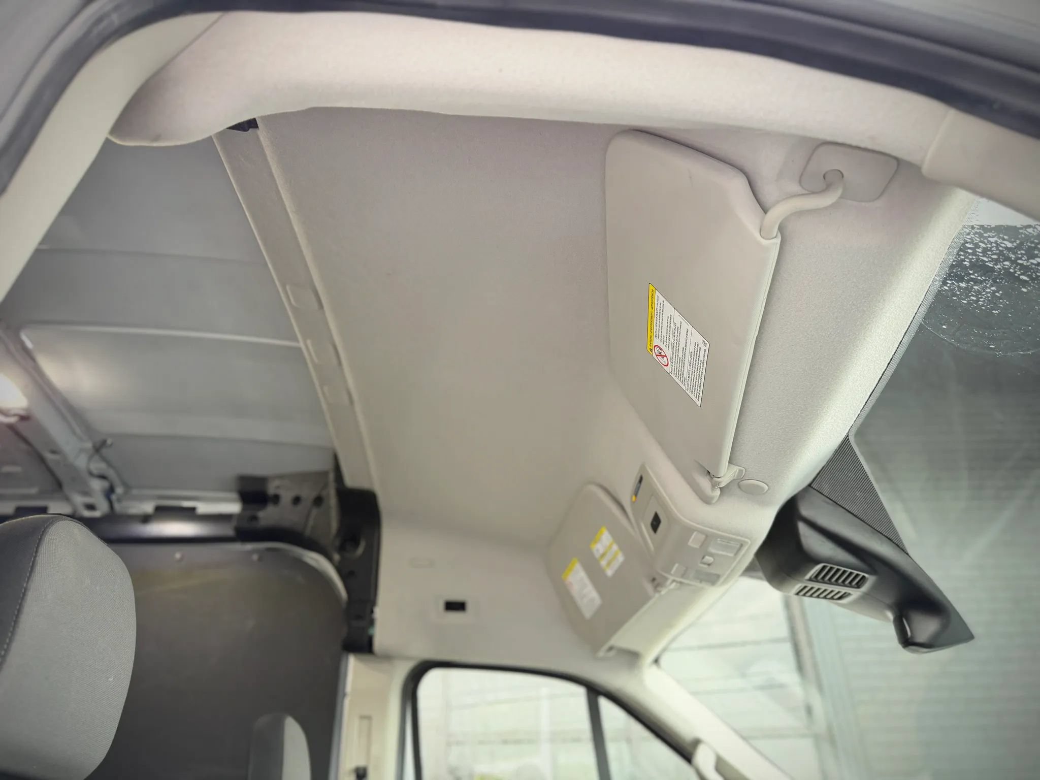 Used 2022 Ford Transit 250 Medium Roof w/ Interior Upgrade Package RWD image 17