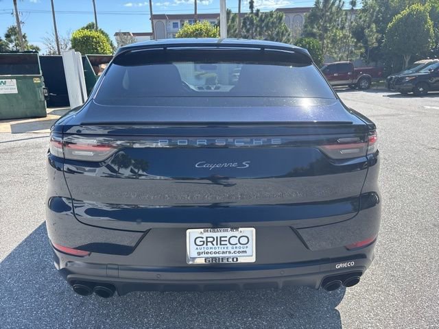 Used 2022 Porsche Cayenne S image 3