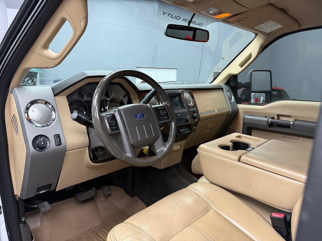 Used 2011 Ford F250 Lariat w/ Chrome Pkg AWD/4WD image 12