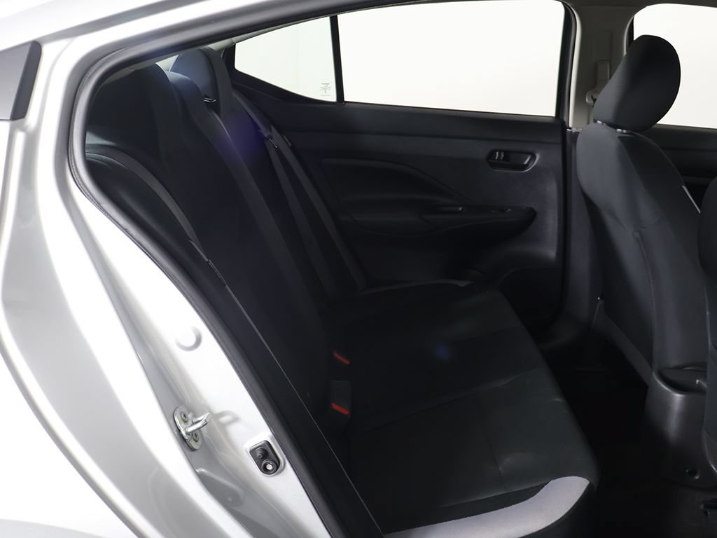 Used 2025 Nissan Versa S FWD image 26