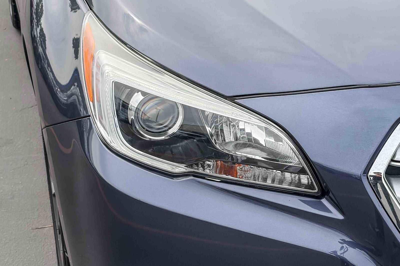 Used 2017 Subaru Legacy 2.5i Limited image 7