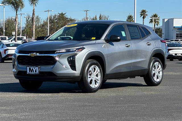 New 2026 Chevrolet Trax LS image 8