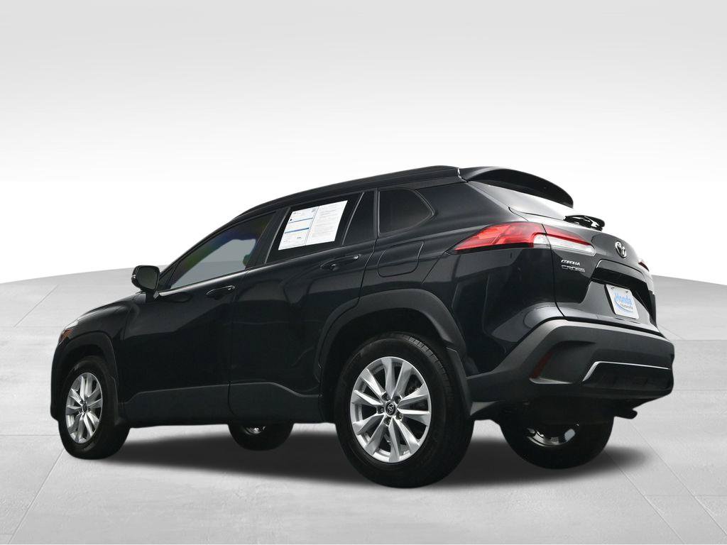 Used 2024 Toyota Corolla Cross LE w/ Moonroof Package FWD image 41