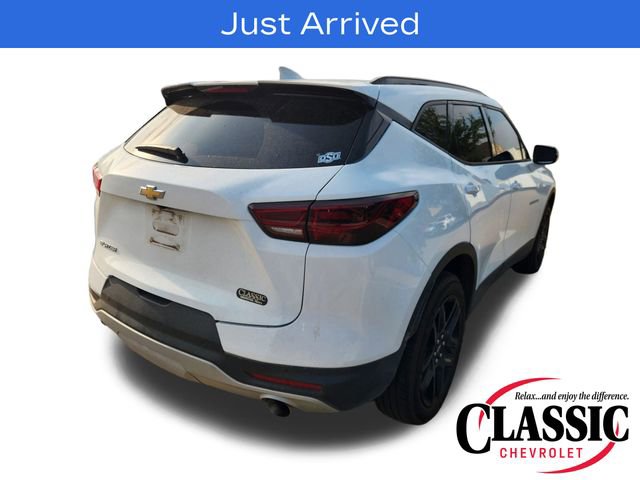 Used 2024 Chevrolet Blazer LT image 9