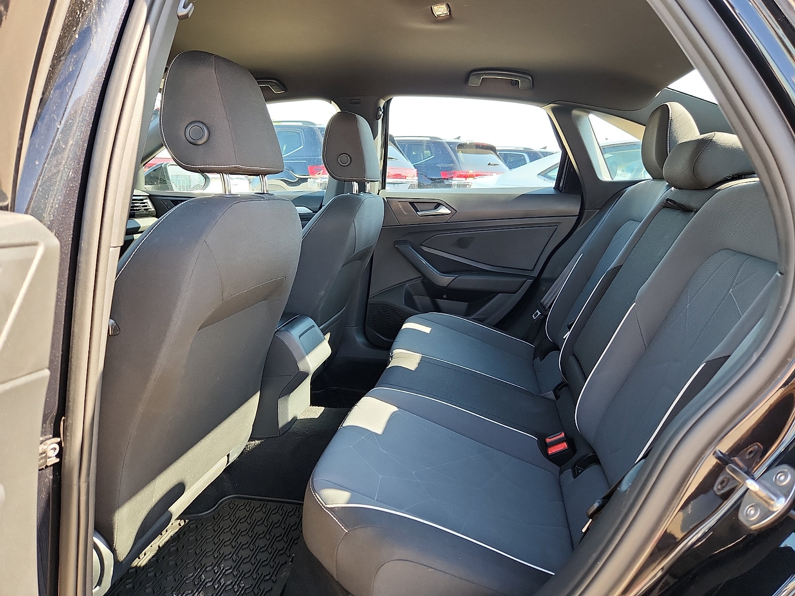 Certified 2025 Volkswagen Jetta Sport FWD image 11