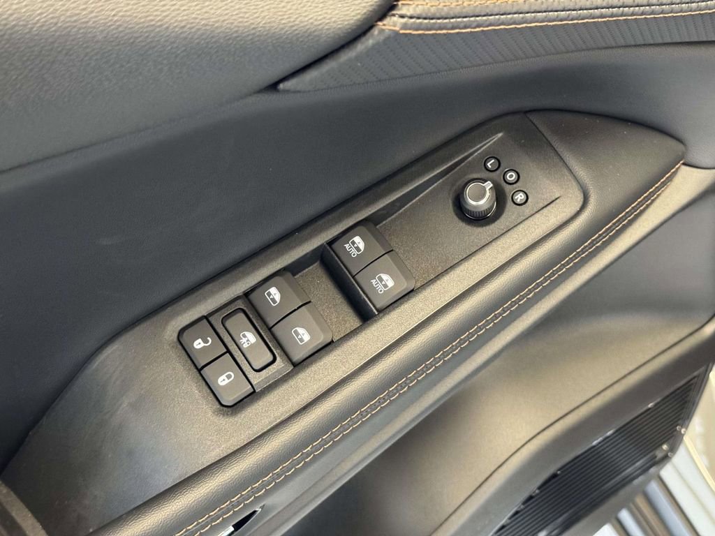 New 2026 Jeep Cherokee Overland image 26