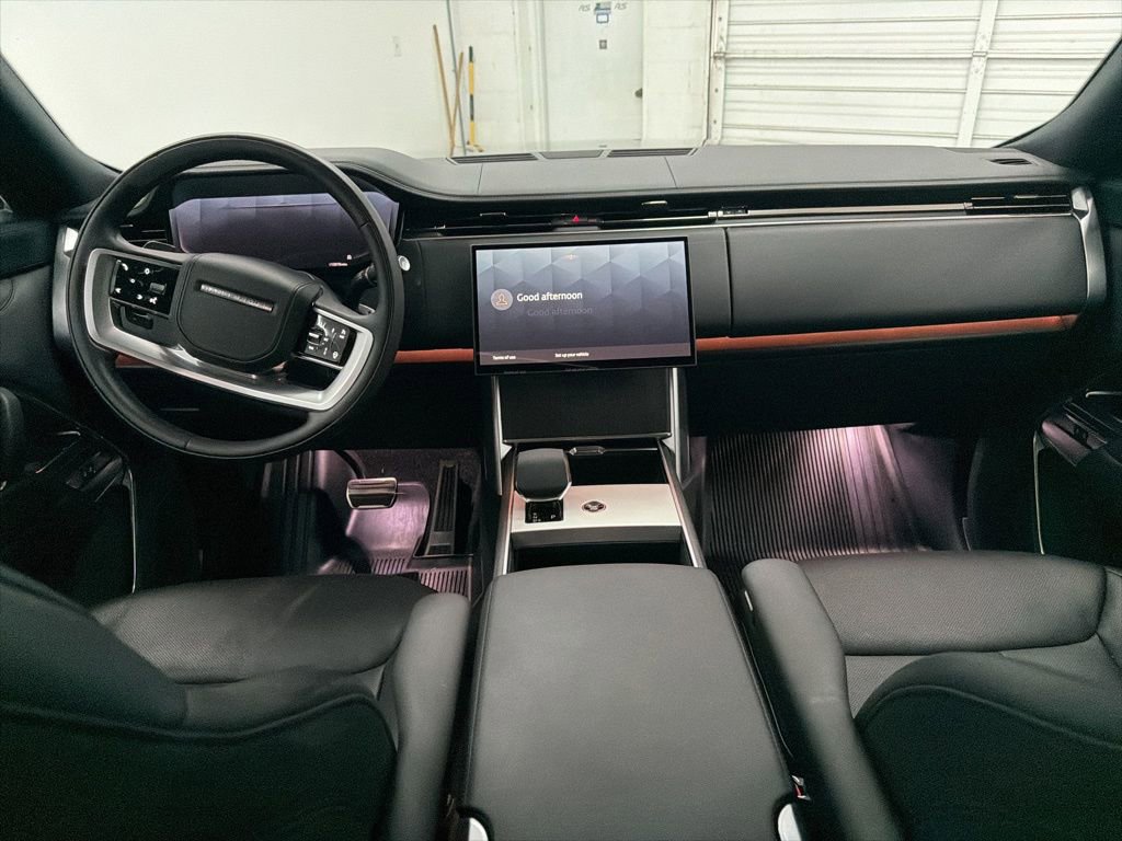 Used 2025 Land Rover Range Rover Long Wheelbase SE image 22