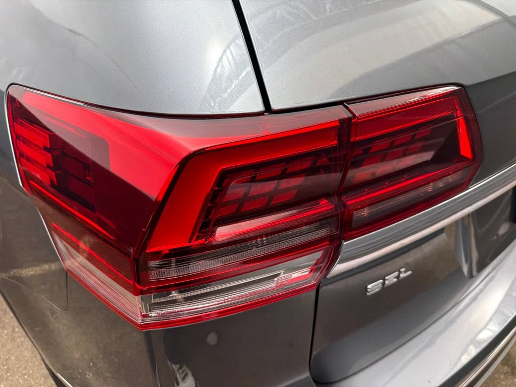 Used 2019 Volkswagen Atlas SEL Premium AWD/4WD image 24