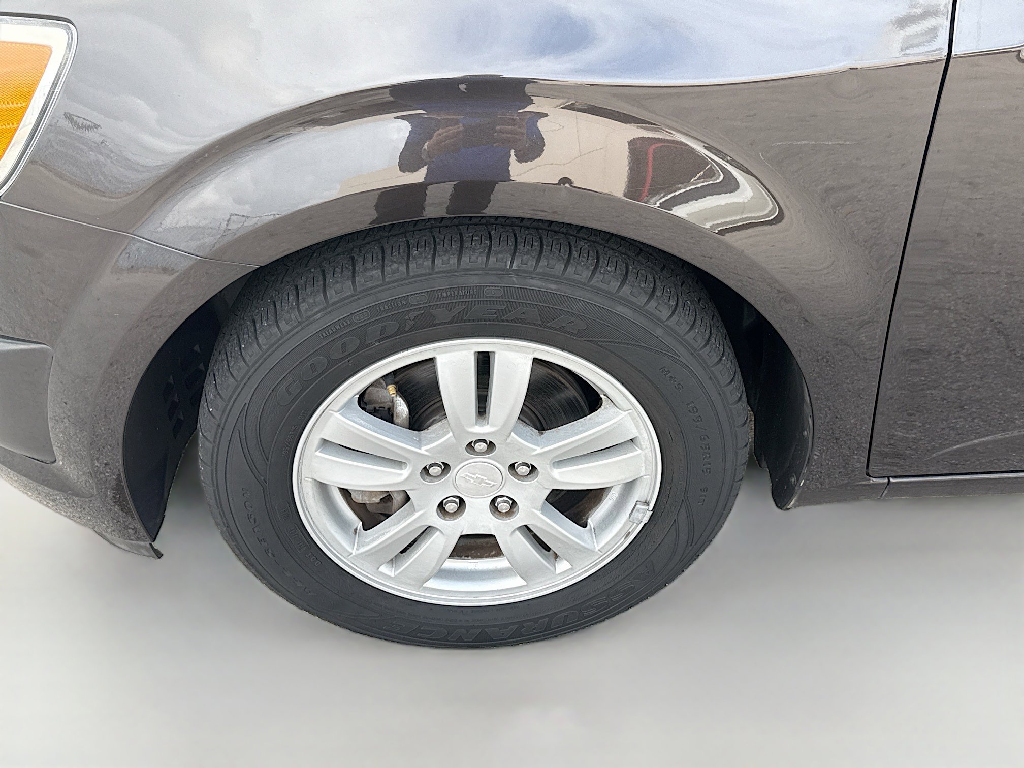 Used 2016 Chevrolet Sonic LT image 35