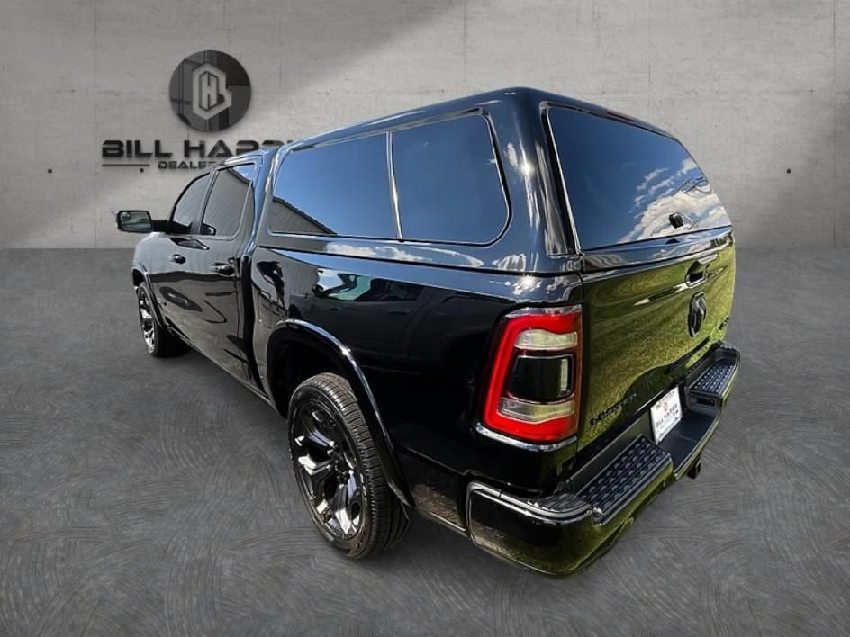 Used 2020 RAM 1500 Limited w/ Black Appearance Package AWD/4WD image 9