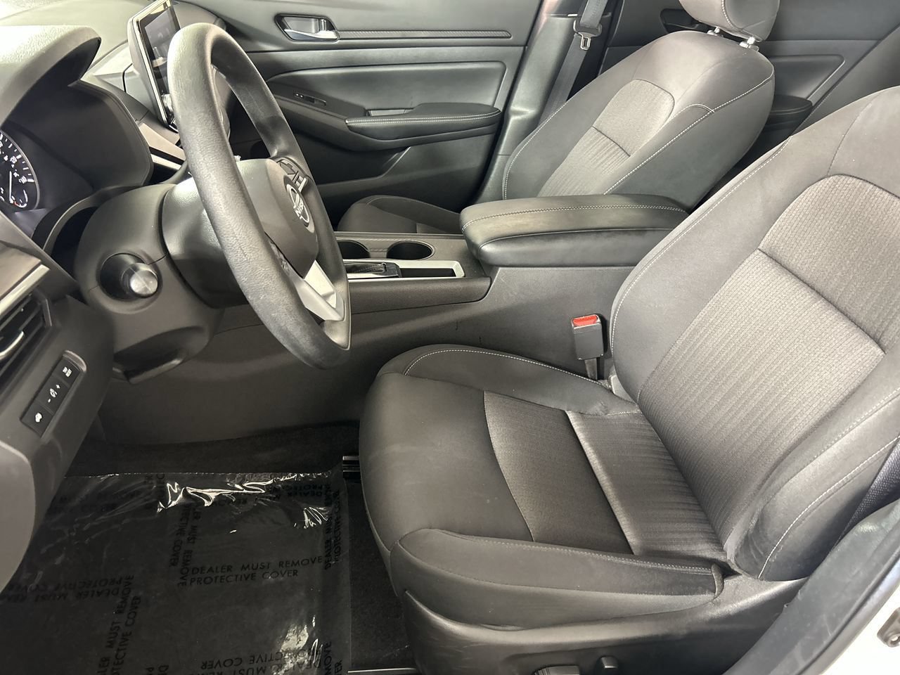 Used 2025 Nissan Altima 2.5 SV FWD image 20