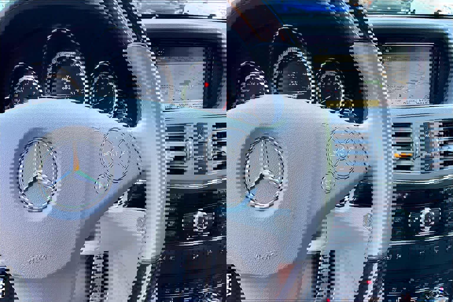 Used 2010 Mercedes-Benz E 350 Coupe image 22