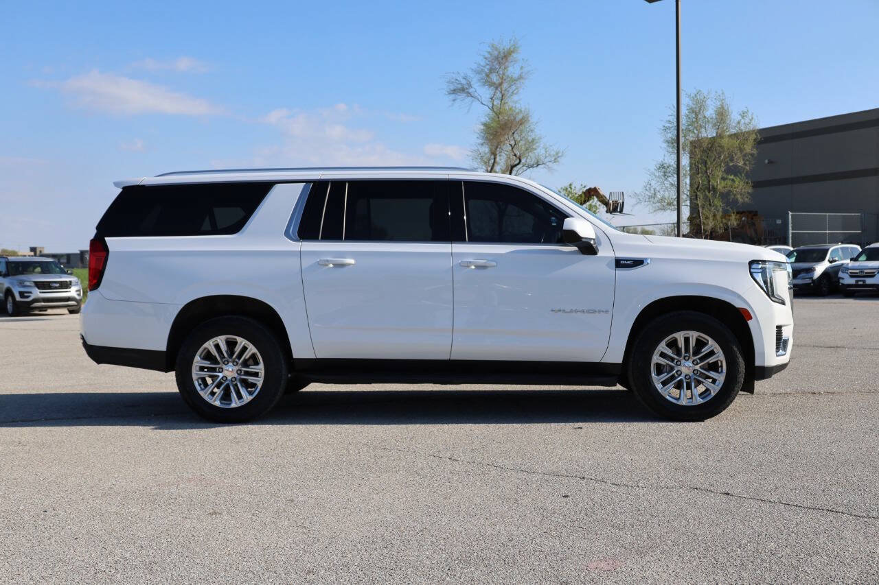 Used 2022 GMC Yukon XL SLE w/ Gmc Pro Safety Plus Package AWD/4WD image 7