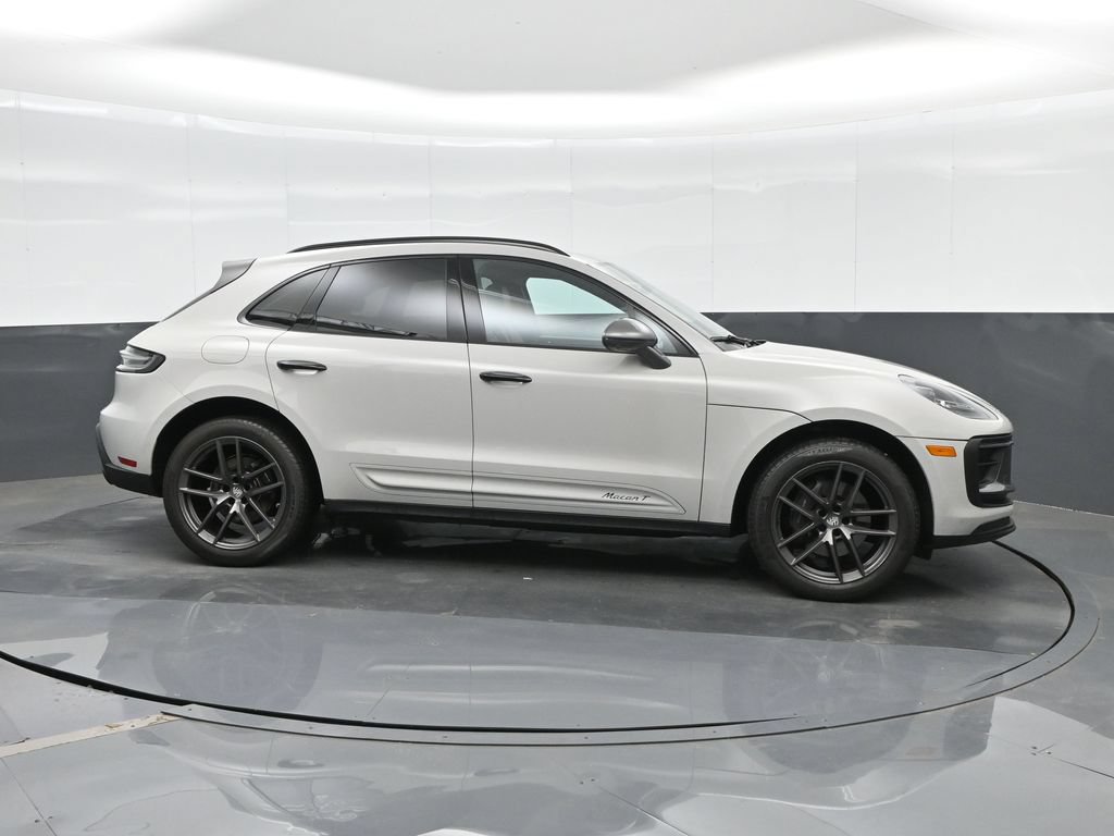 Certified 2023 Porsche Macan Turbo AWD/4WD image 6