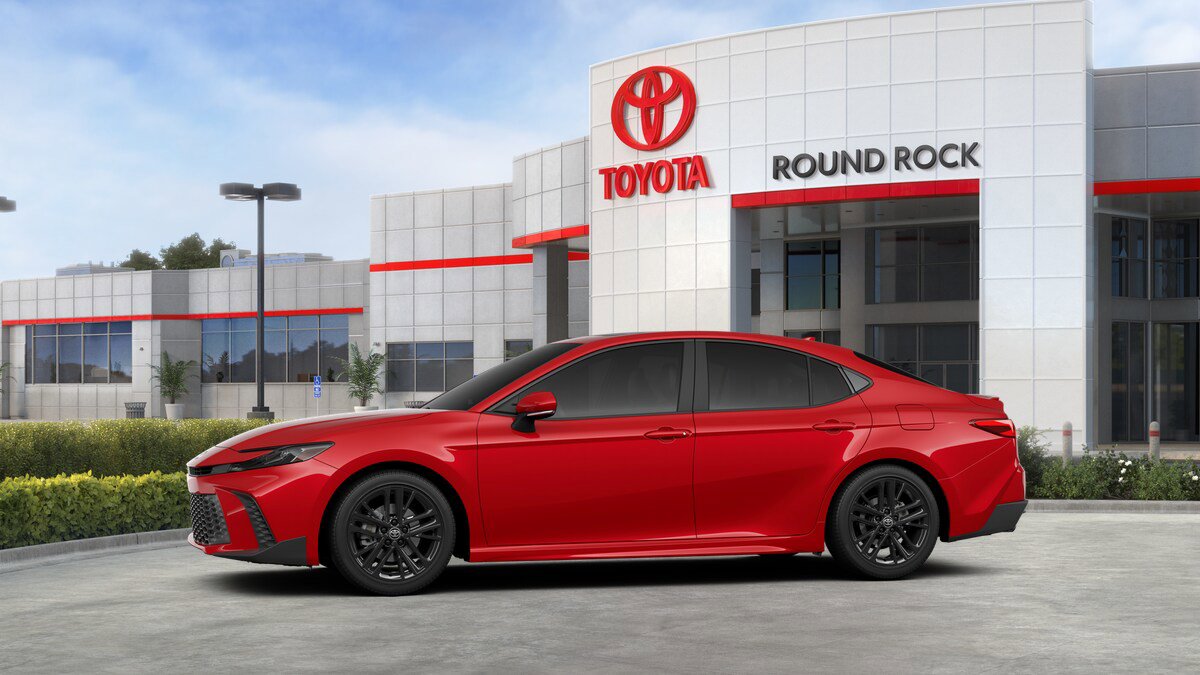 New 2026 Toyota Camry SE FWD image 3